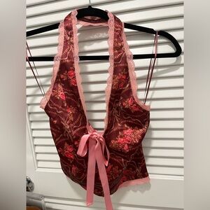 NWT Urban Outfitters Kimchi Blue Burgundy and Pink Floral Lace Halter